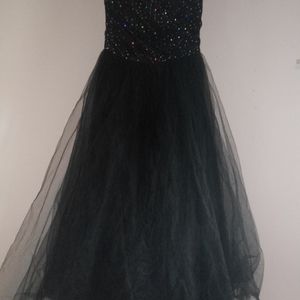 Prom dress black by linda Berneli size 14